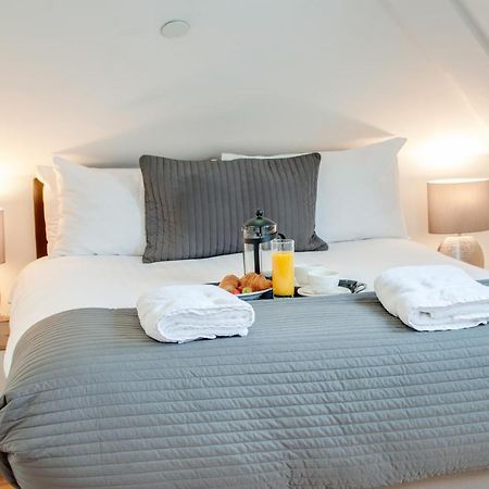 Base Serviced Apartments - Sir Thomas Street Liverpool Exterior photo